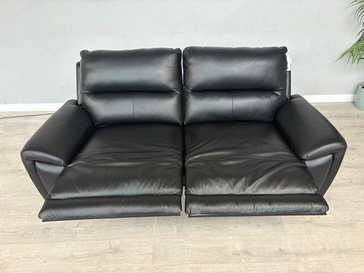 DFS Kaden Leather 3 Seater Power Recliner Sofa - RRP £1099