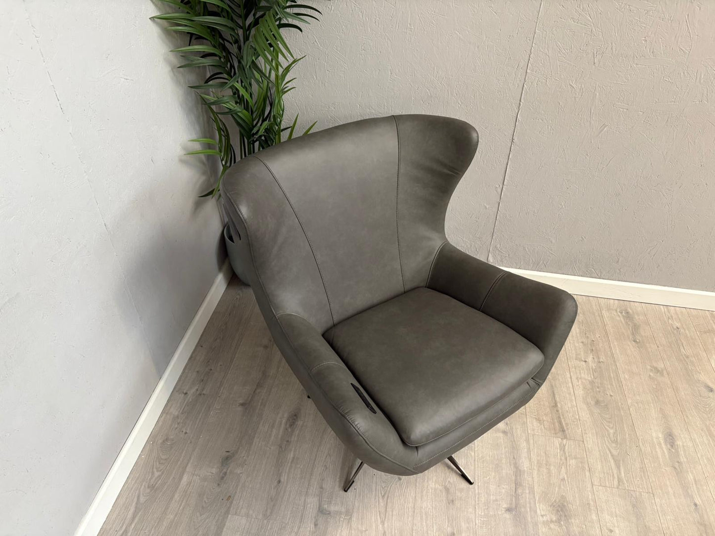 DFS - Rogan Express Swivel Music Chair - RRP £999