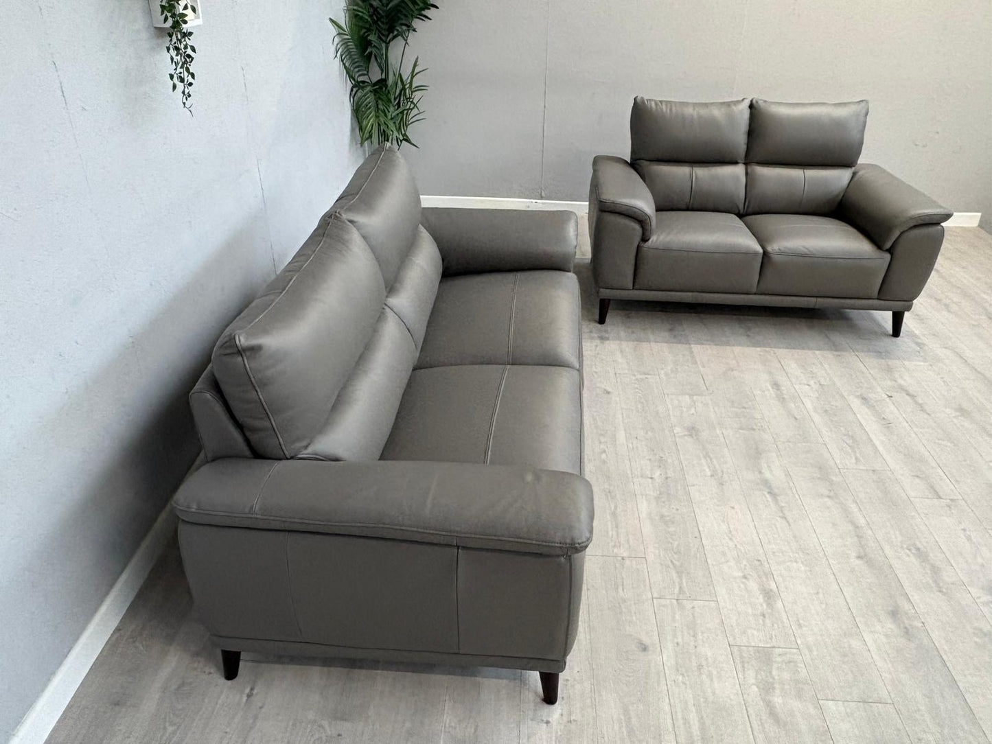 Furniture Village - Morgan 3 Seater + 2 Seater Leather Sofa Set RRP £2890