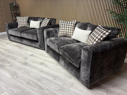 Ashley Manor ADISA 3 Seater + 2 Seater Sofa Set - RRP £2898