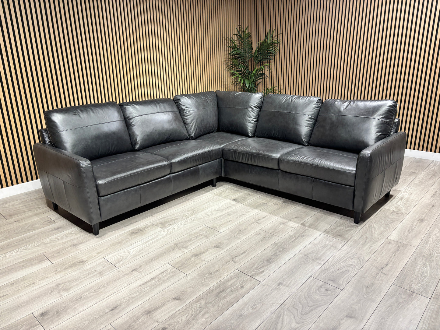 John Lewis BAILEY Style Leather 2 Corner 2 Sofa - RRP £3,679