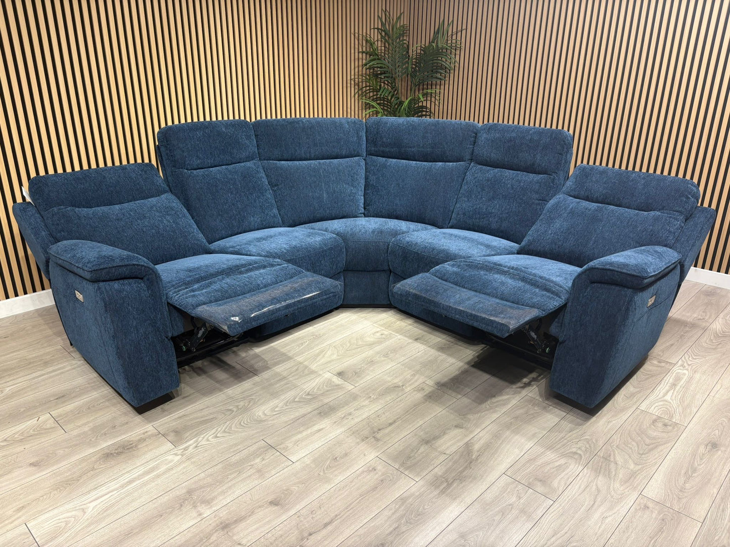 HAVANA Fabric Power Reclining Modular Corner Sofa, RRP £3499