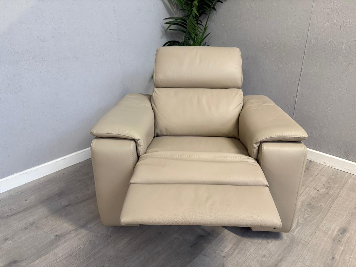 Furniture Village - Nicoletti Davide Leather Power Recliner Chair - RRP £1995
