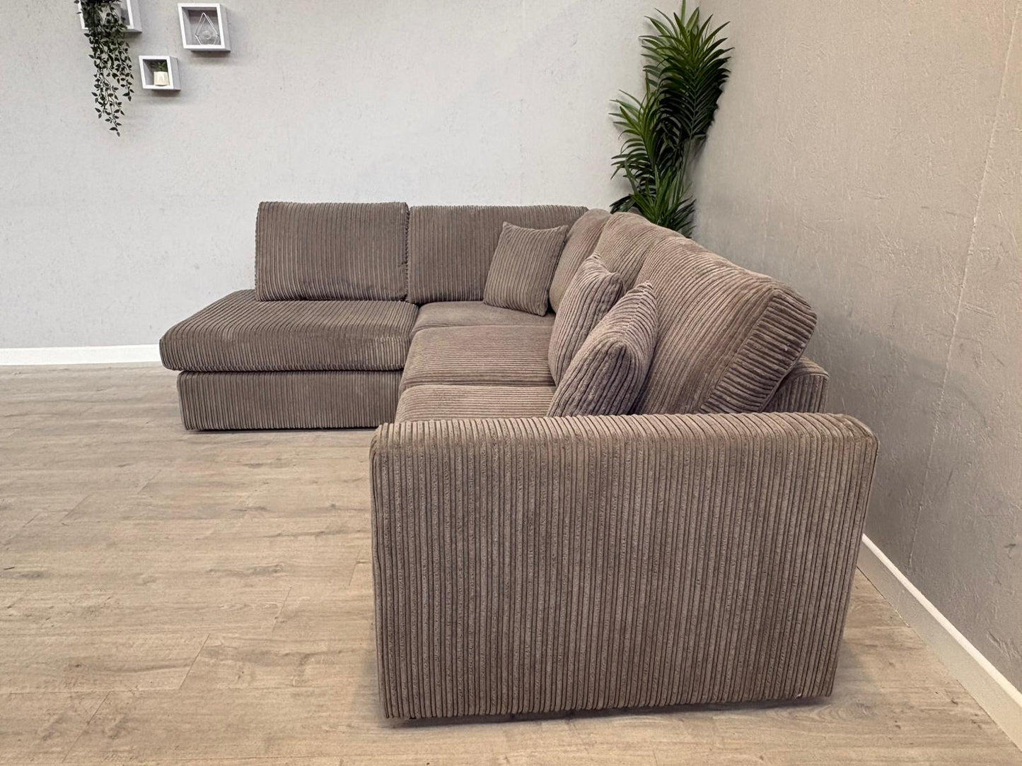 DFS - Heydon Right Hand Facing Arm Open End Corner Sofa - RRP £1099