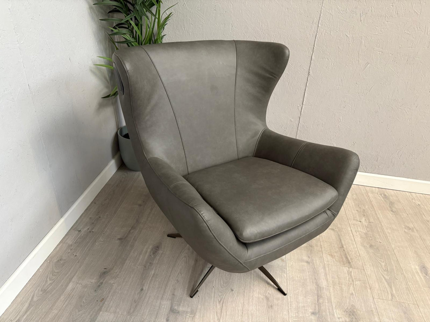 DFS - Rogan Express Swivel Music Chair - RRP £999