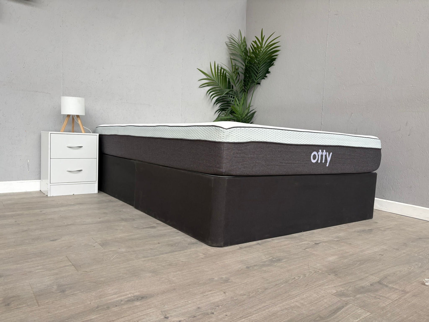OTTY Pure Hybrid Bamboo 2000 Pocket Sprung 5ft Kingsize Mattress - RRP £799