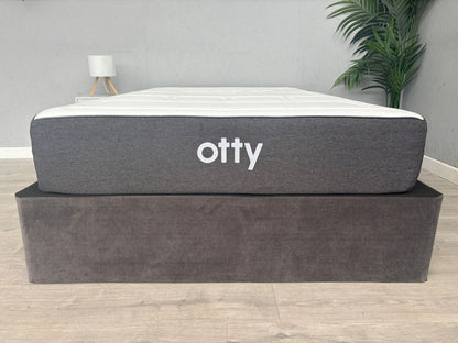 OTTY Original Hybrid 2000 Pocket Sprung 4ft Small Double Mattress - RRP £649
