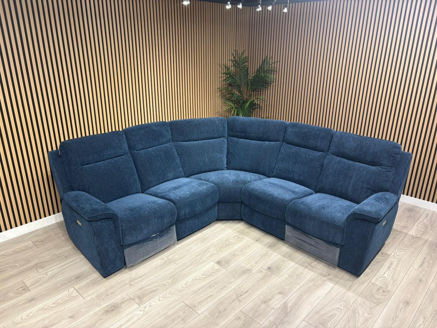 HAVANA Fabric Power Reclining Modular Corner Sofa, RRP £3499