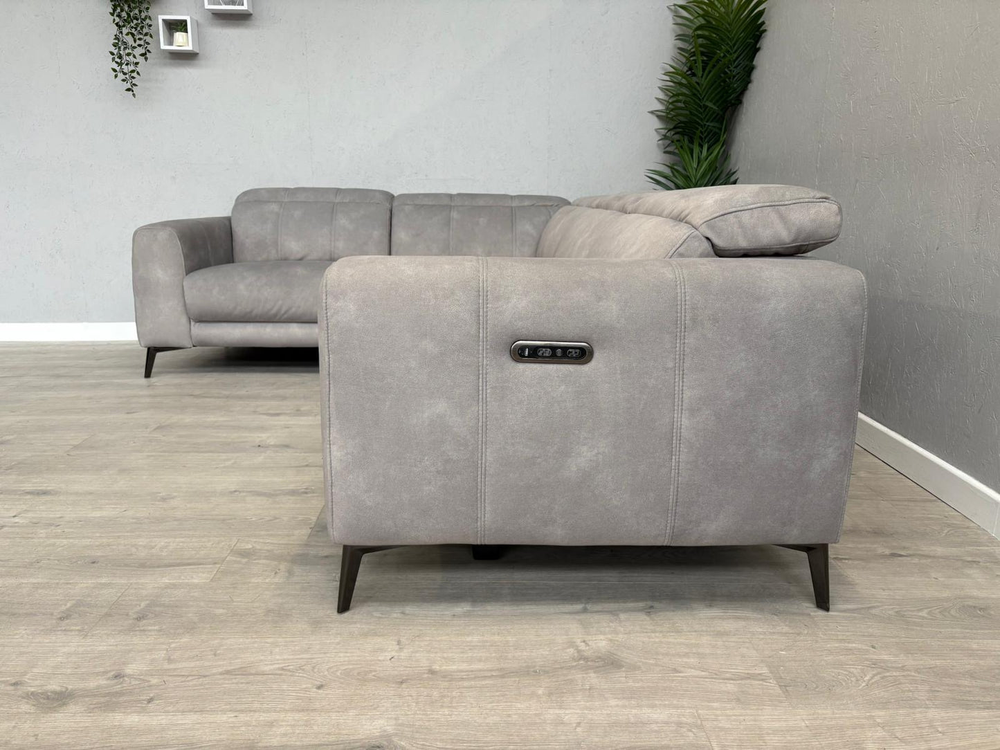 Furniture Village EZRA Fabric LHF Corner Sofa Power Recliners - RRP £3295