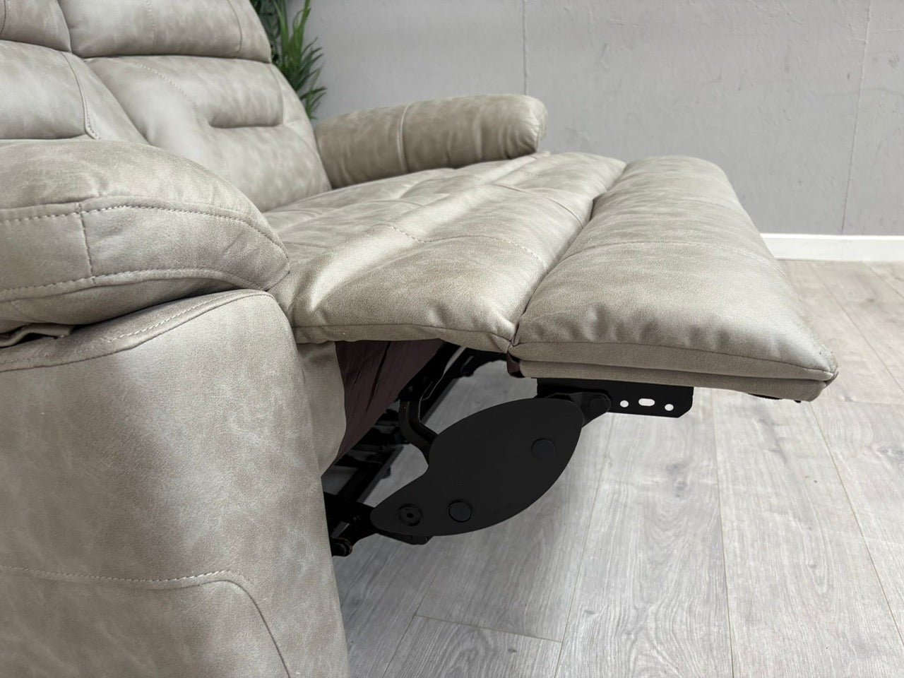 DFS - BRAYLAN Fabric 2 Seater Manual Recliner Sofa - RRP £879