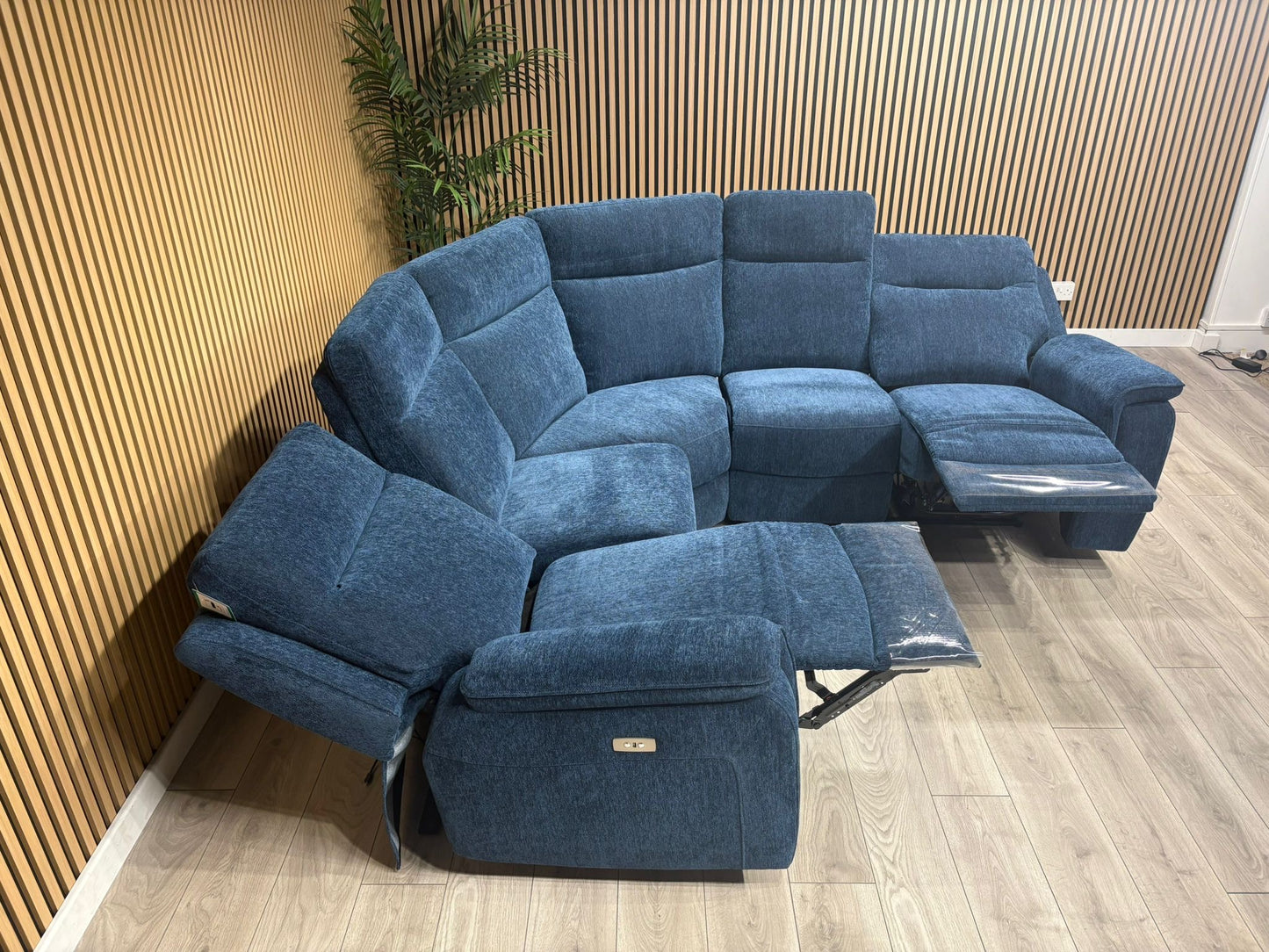 HAVANA Fabric Power Reclining Modular Corner Sofa, RRP £3499