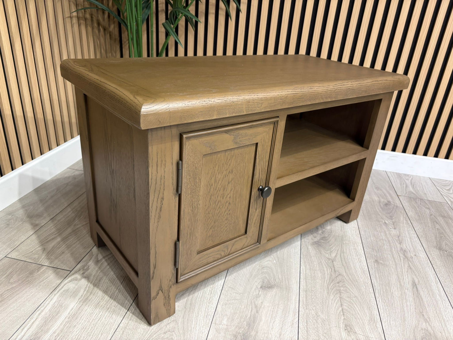 NEXT Sample - Dorchester Small TV Cabinet - RRP: £518