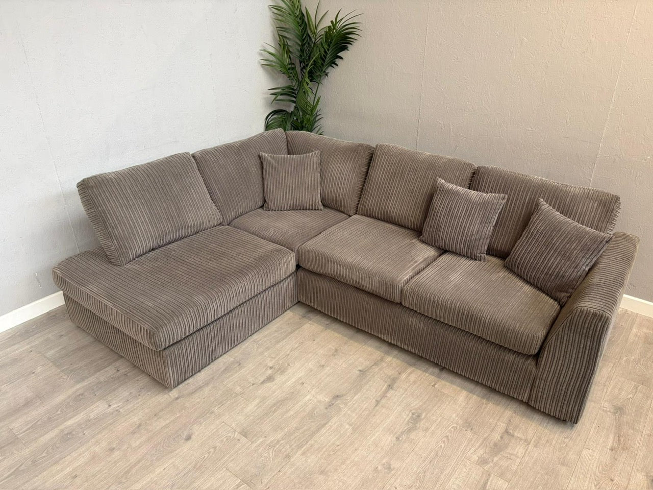 DFS - Heydon Right Hand Facing Arm Open End Corner Sofa - RRP £1099