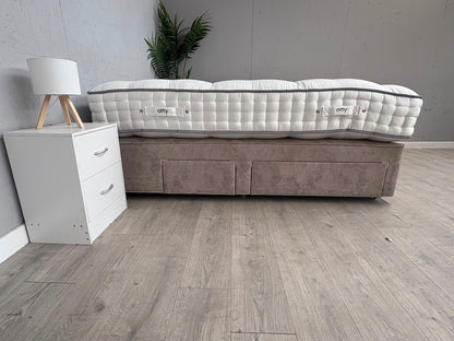 OTTY Natural Deluxe 4500 Pocket Sprung 6ft Superking Mattress - RRP £1299