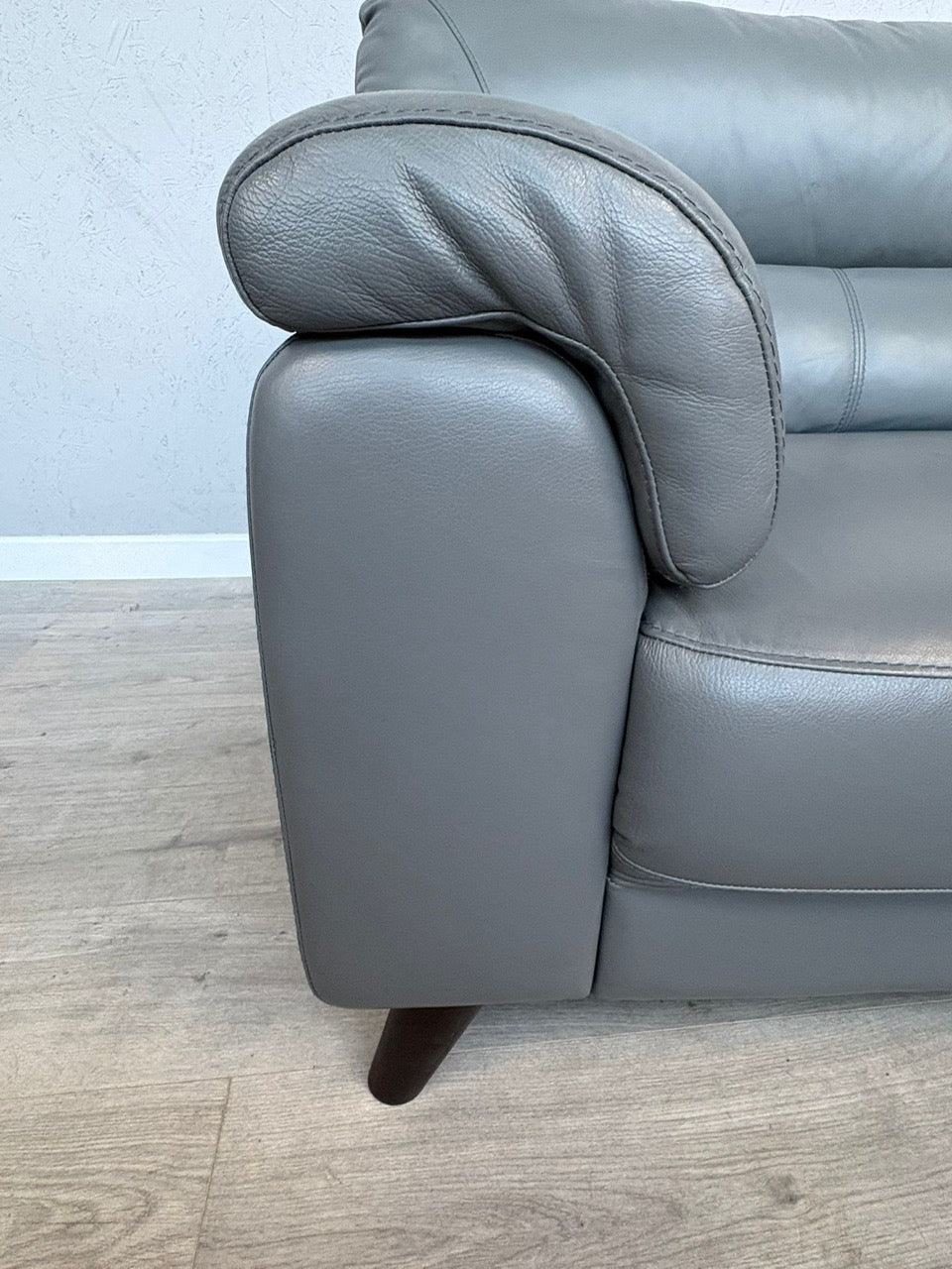 DFS - Leather Chaise End Corner Sofa - RRP £1999