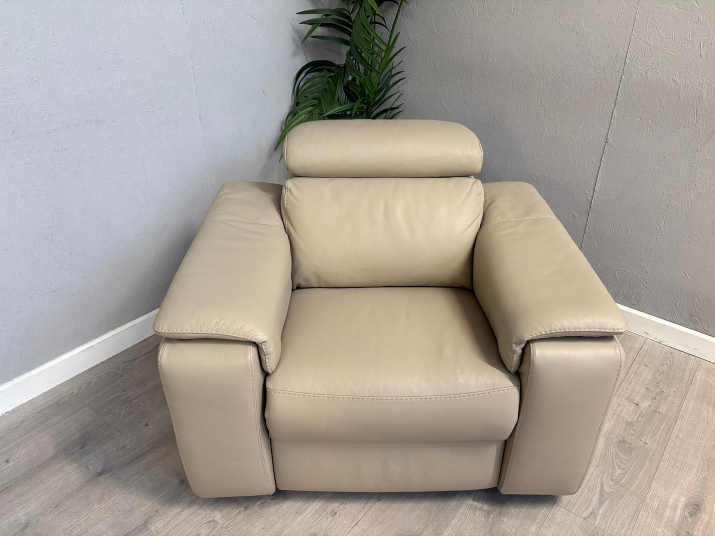 Furniture Village - Nicoletti Davide Leather Power Recliner Chair - RRP £1995