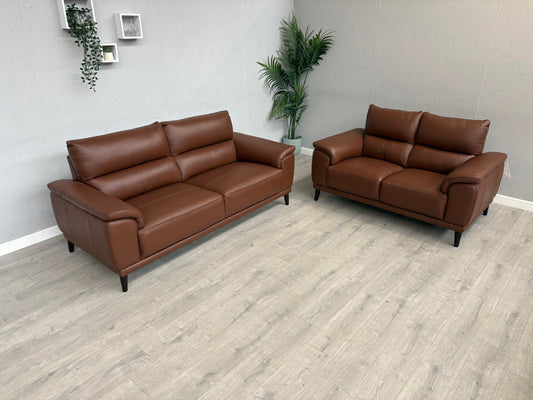 Furniture Village - Morgan 3 Seater + 2 Seater Leather Sofa Set RRP £2890