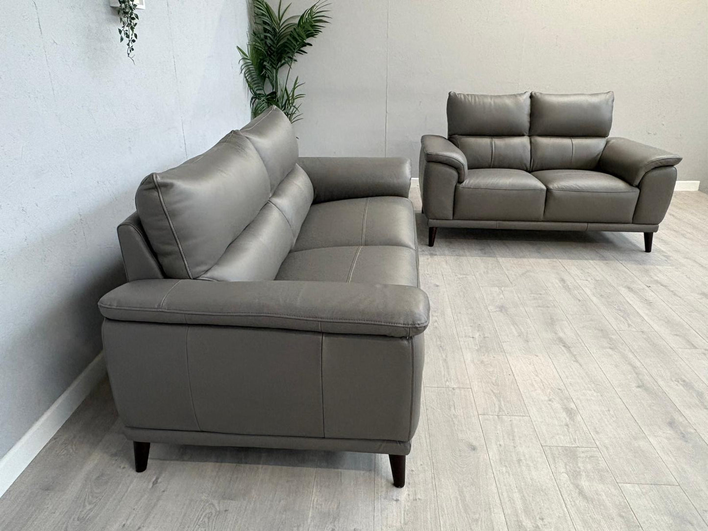 Furniture Village - Morgan 3 Seater + 2 Seater Leather Sofa Set RRP £2890