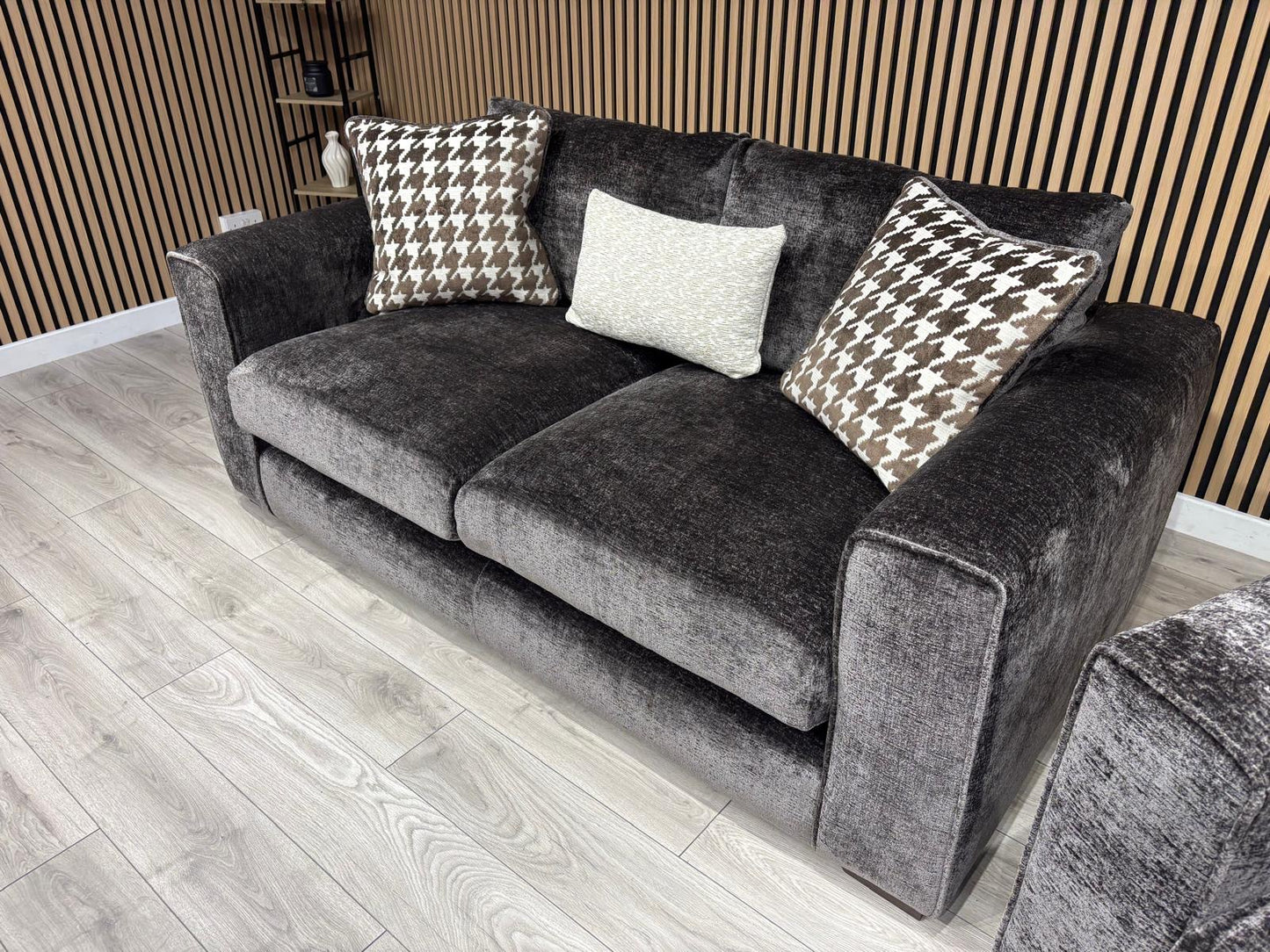 Ashley Manor ADISA 3 Seater + 2 Seater Sofa Set - RRP £2898