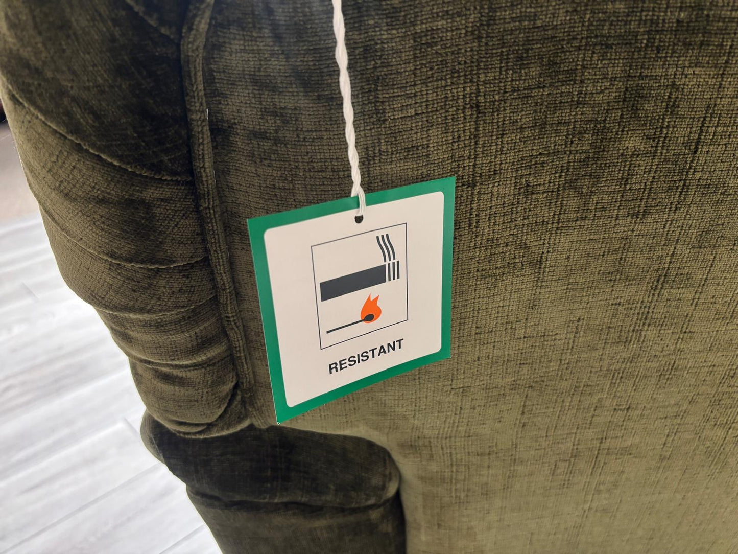 Alexander & James 4 Seater Button Back Sofa + Cuddle Chair, RRP: £3495