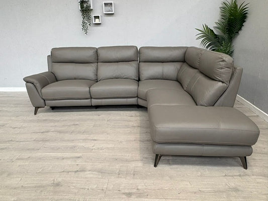 Furniture Village CONTEMPO Leather Corner Chaise End Sofa - RRP £2995