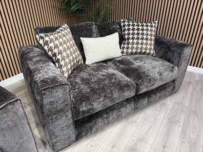 Ashley Manor ADISA 3 Seater + 2 Seater Sofa Set - RRP £2898