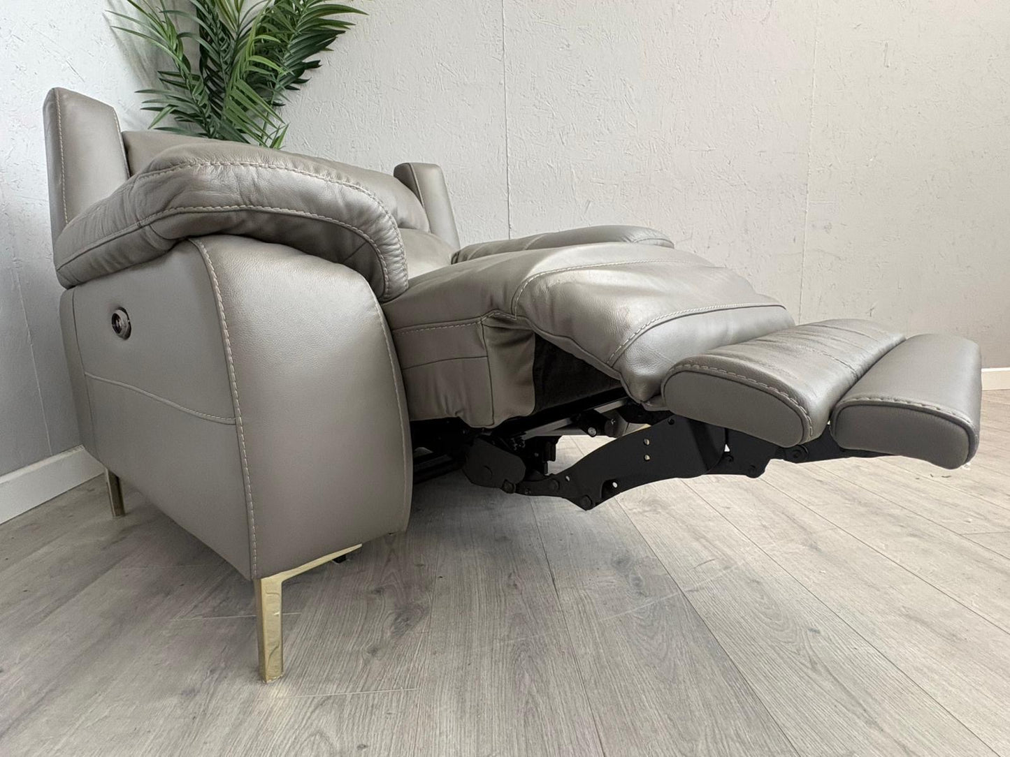 Furniture Village - Missouri Leather Power Recliner Armchair - RRP £1495