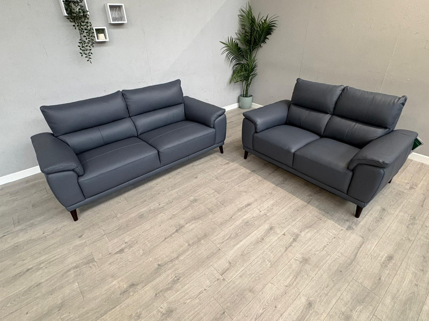 Furniture Village - Morgan 3 Seater + 2 Seater Leather Sofa Set RRP £2890