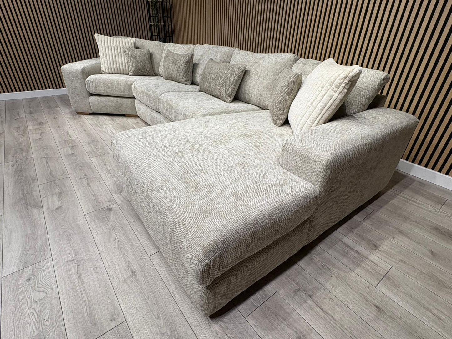 DFS Sample - Pandora RHF large Chaise Corner Sofa - RRP: £3495