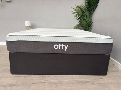 OTTY Pure Hybrid Bamboo 2000 Pocket Sprung 5ft Kingsize Mattress - RRP £799