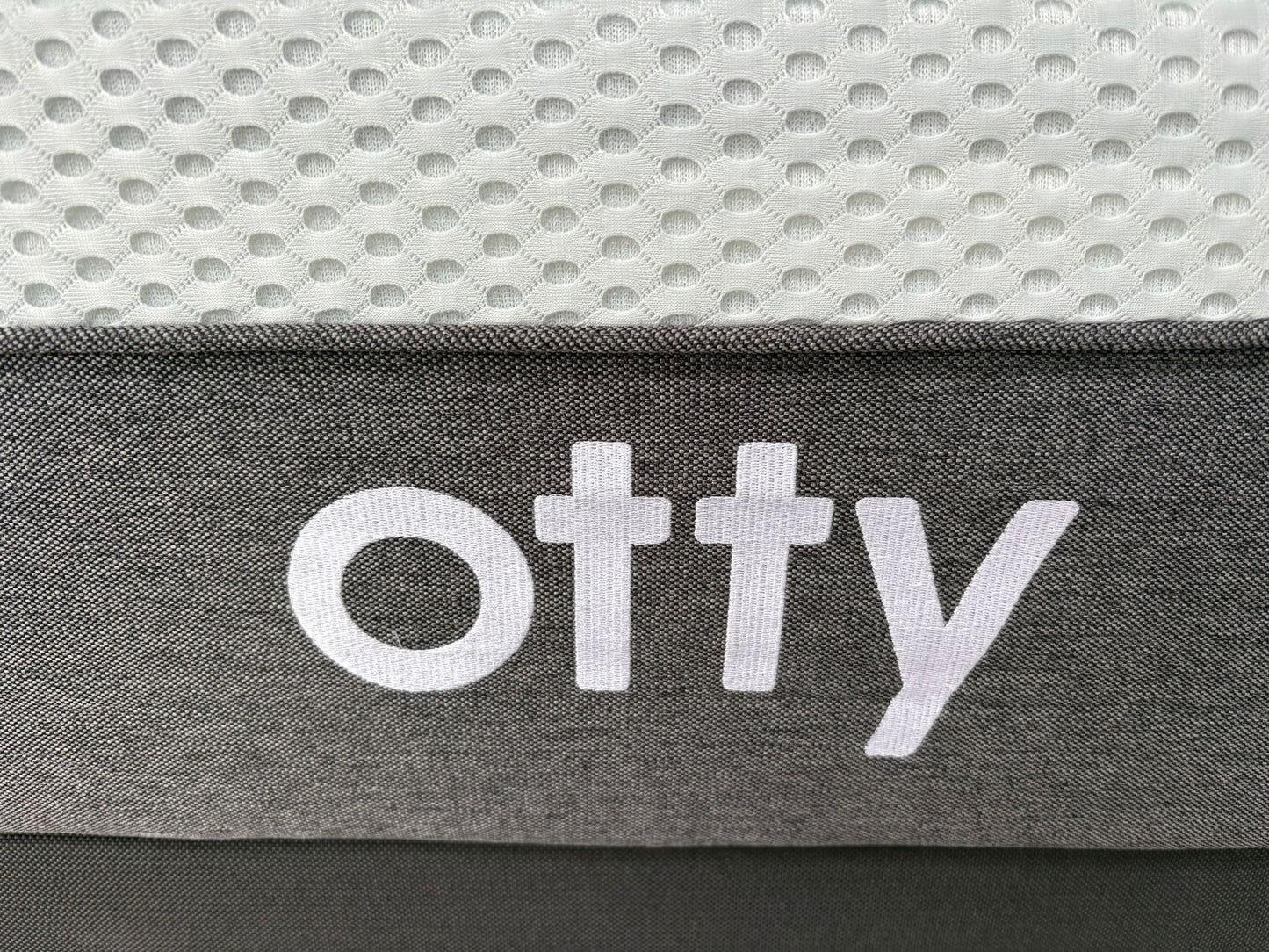 OTTY Pure Hybrid Bamboo 2000 Pocket Sprung 5ft Kingsize Mattress - RRP £799