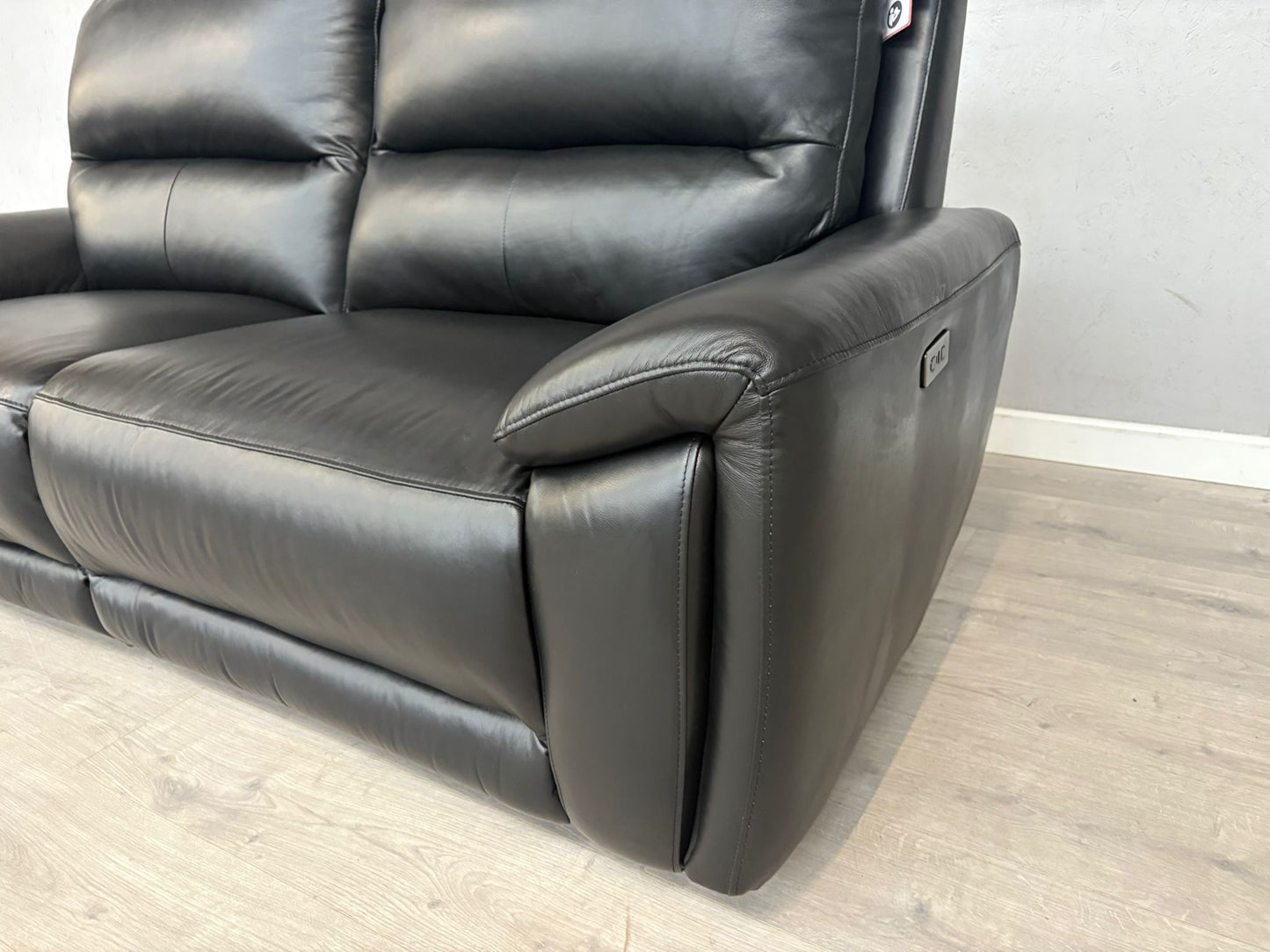 DFS Kaden Leather 3 Seater Power Recliner Sofa - RRP £1099
