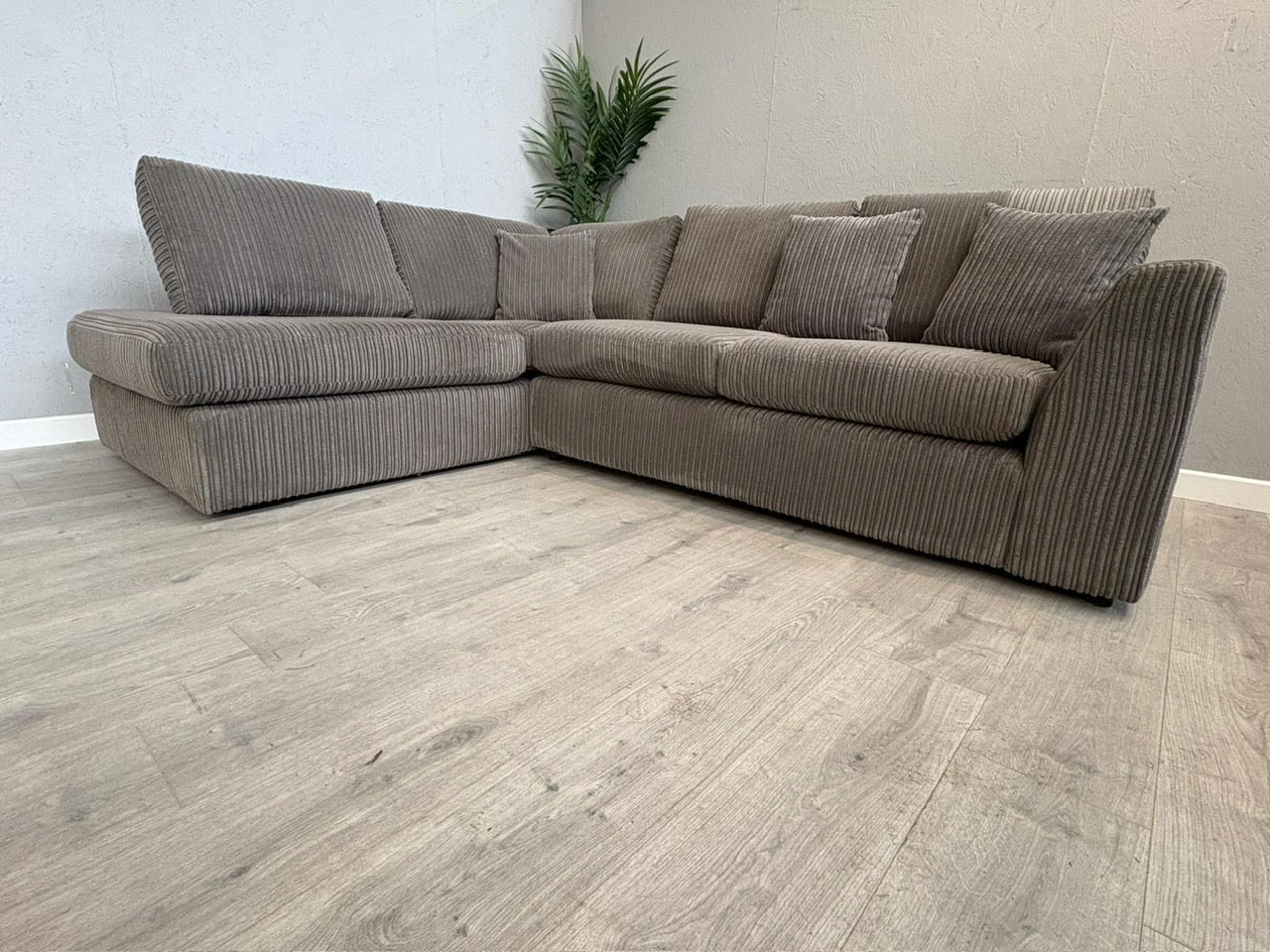 DFS - Heydon Right Hand Facing Arm Open End Corner Sofa - RRP £1099