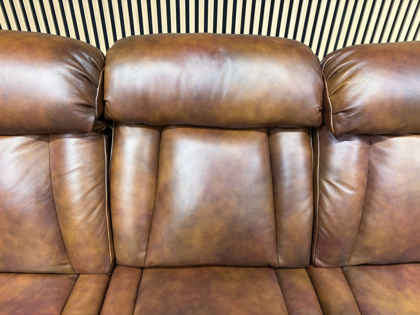 DFS Bravado Leather 3 Seater + 2 Seater Sofa Set, Power Recliners RRP: £3898