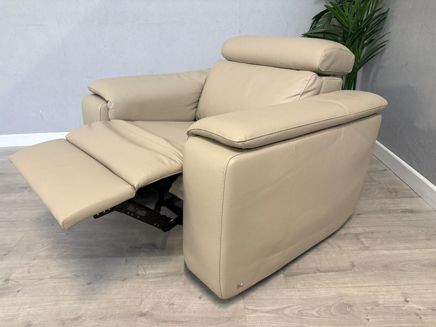 Furniture Village - Nicoletti Davide Leather Power Recliner Chair - RRP £1995