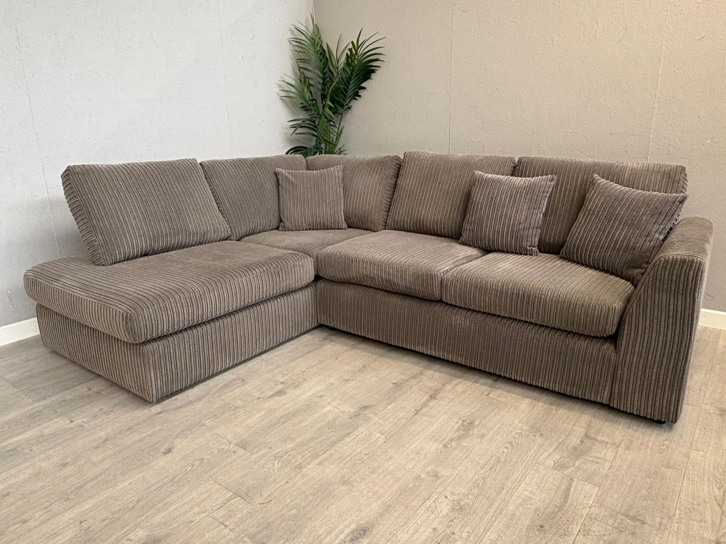 DFS - Heydon Right Hand Facing Arm Open End Corner Sofa - RRP £1099
