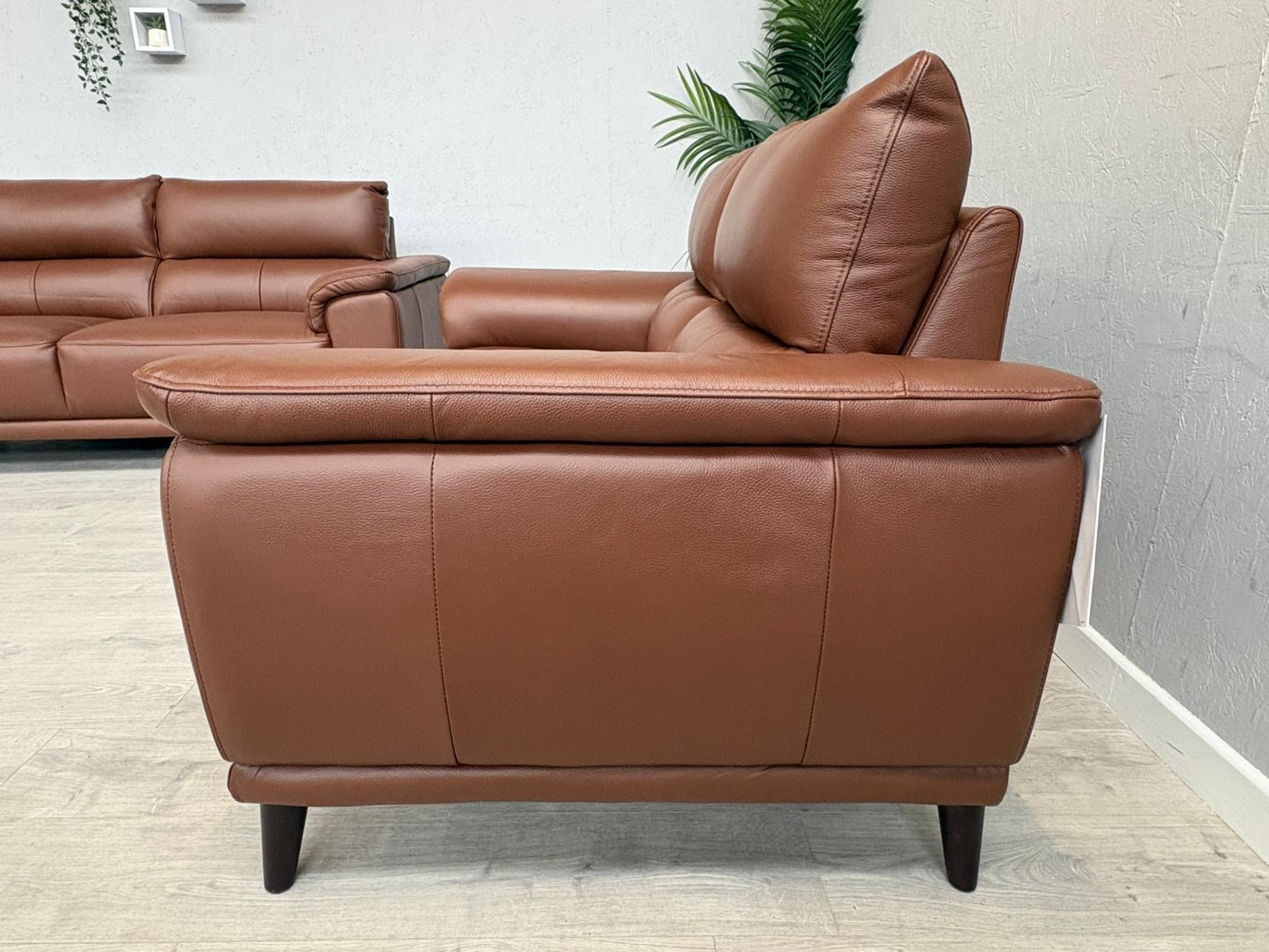 Furniture Village - Morgan 3 Seater + 2 Seater Leather Sofa Set RRP £2890