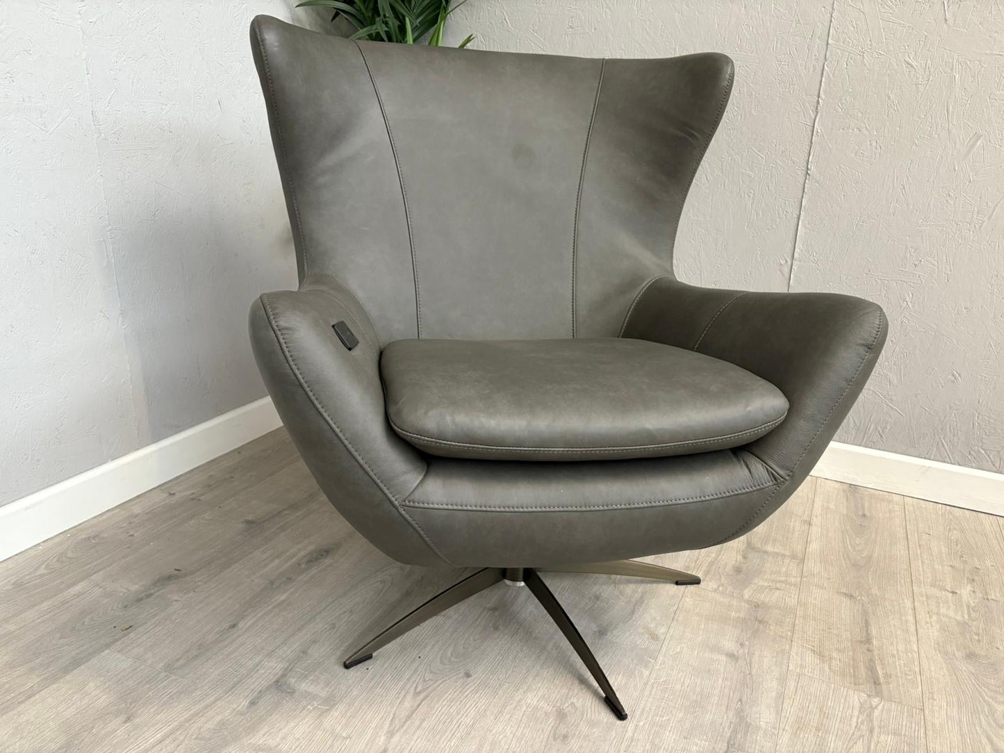 DFS - Rogan Express Swivel Music Chair - RRP £999