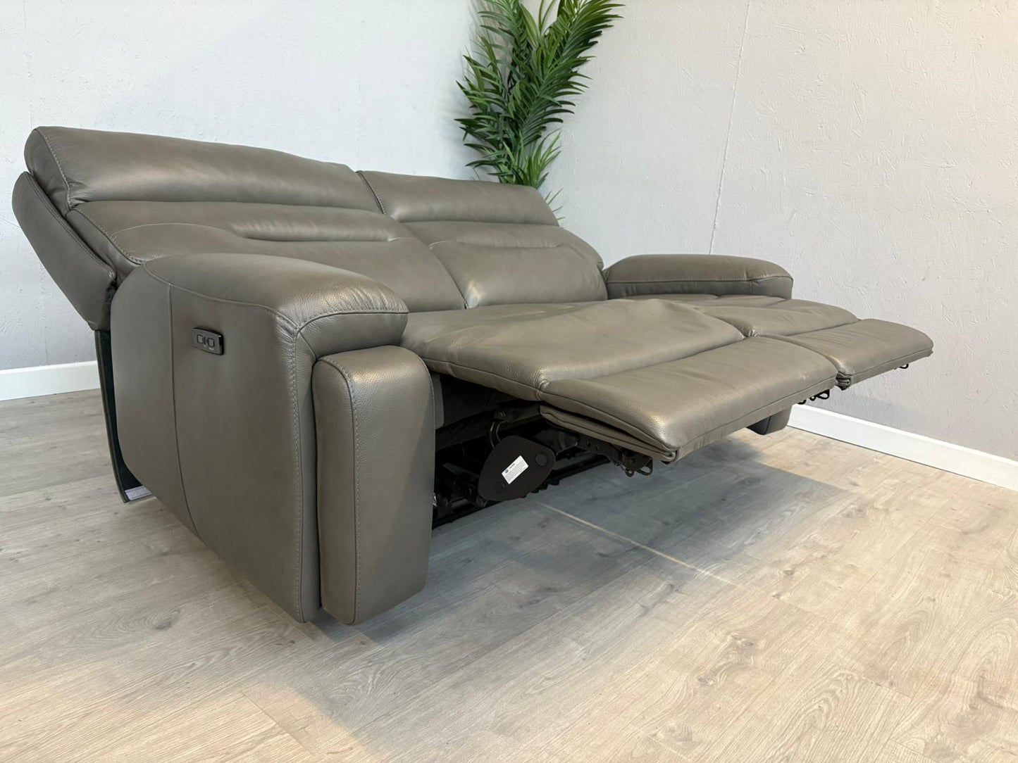 Furniture Village CINEMAX Leather 3 Seater Power Reclining Sofa - RRP £2,395