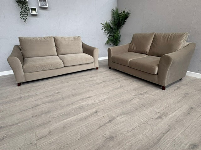 Laura Ashley BASLOW Style Fabric 3 Seater + 2 Seater Sofa Set - RRP £2,800