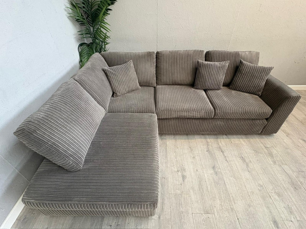DFS - Heydon Right Hand Facing Arm Open End Corner Sofa - RRP £1099