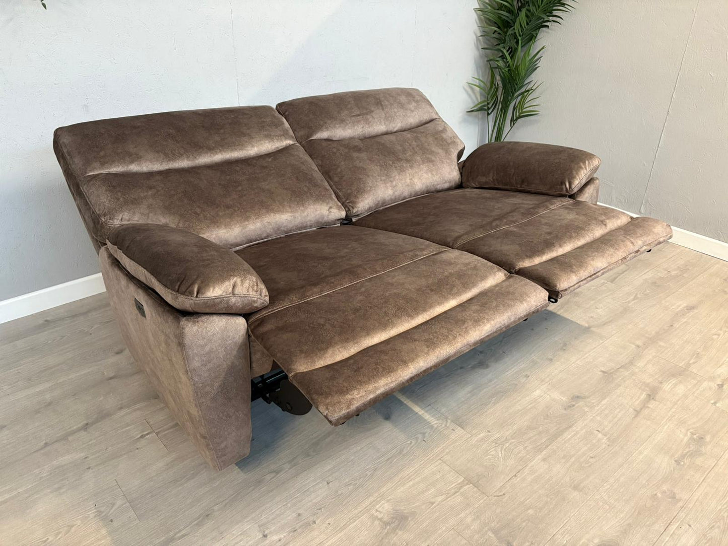 DFS Faxon Fabric 3 Seater Power Recliner Sofa - RRP £899