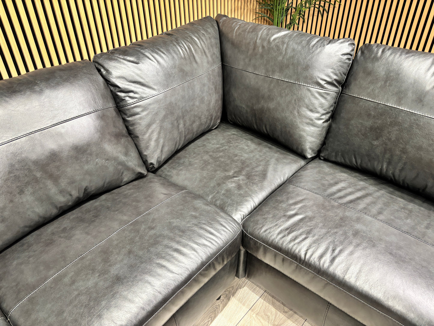 John Lewis BAILEY Style Leather 2 Corner 2 Sofa - RRP £3,679