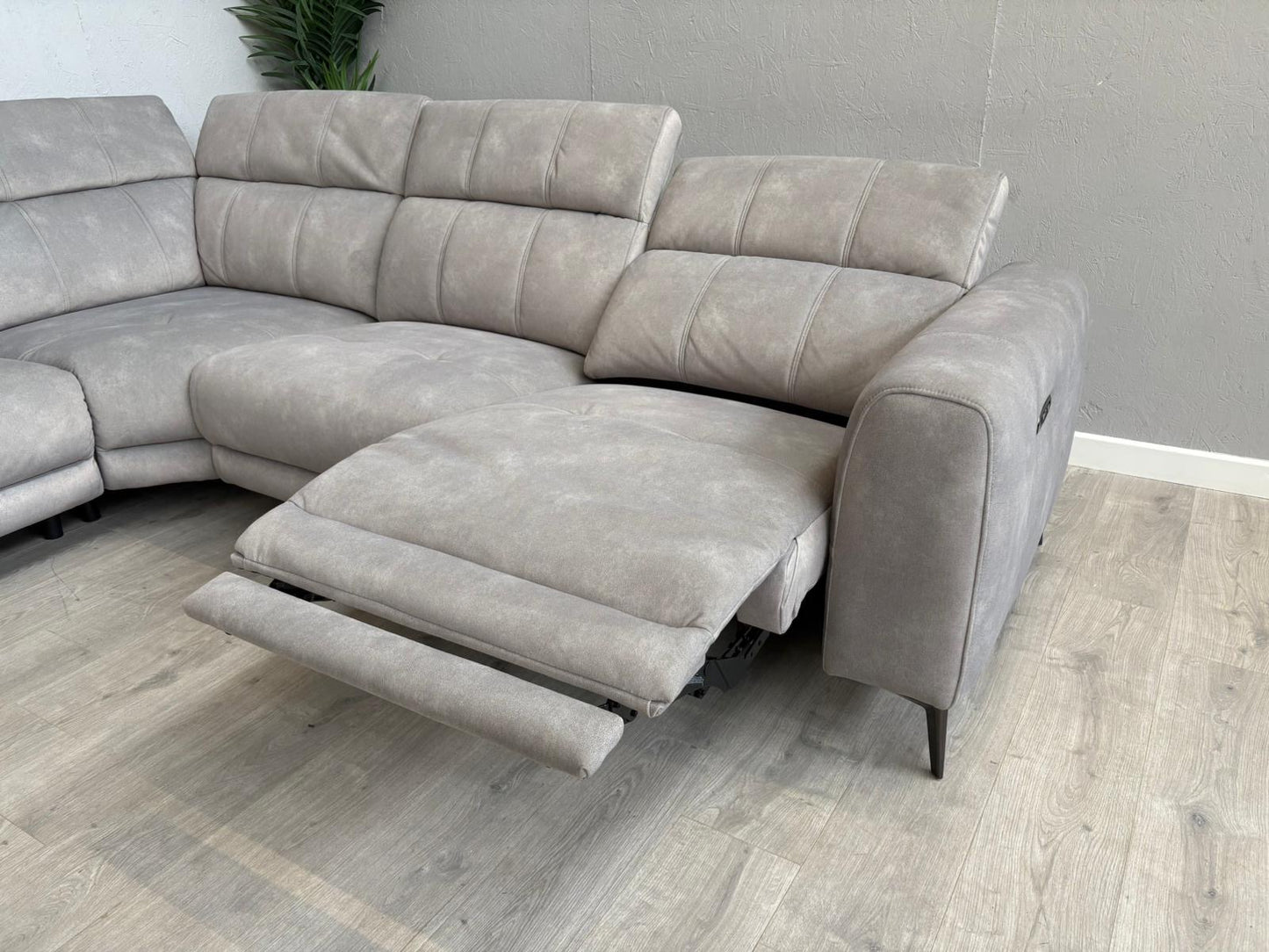 Furniture Village EZRA Fabric LHF Corner Sofa Power Recliners - RRP £3295