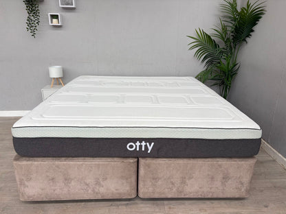 OTTY Pure Hybrid Bamboo 2000 Pocket Sprung 6ft Superking Mattress - RRP £849