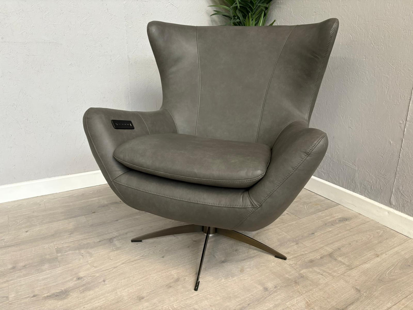 DFS - Rogan Express Swivel Music Chair - RRP £999