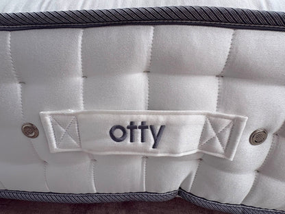 OTTY Natural Deluxe 4500 Pocket Sprung 6ft Superking Mattress - RRP £1299
