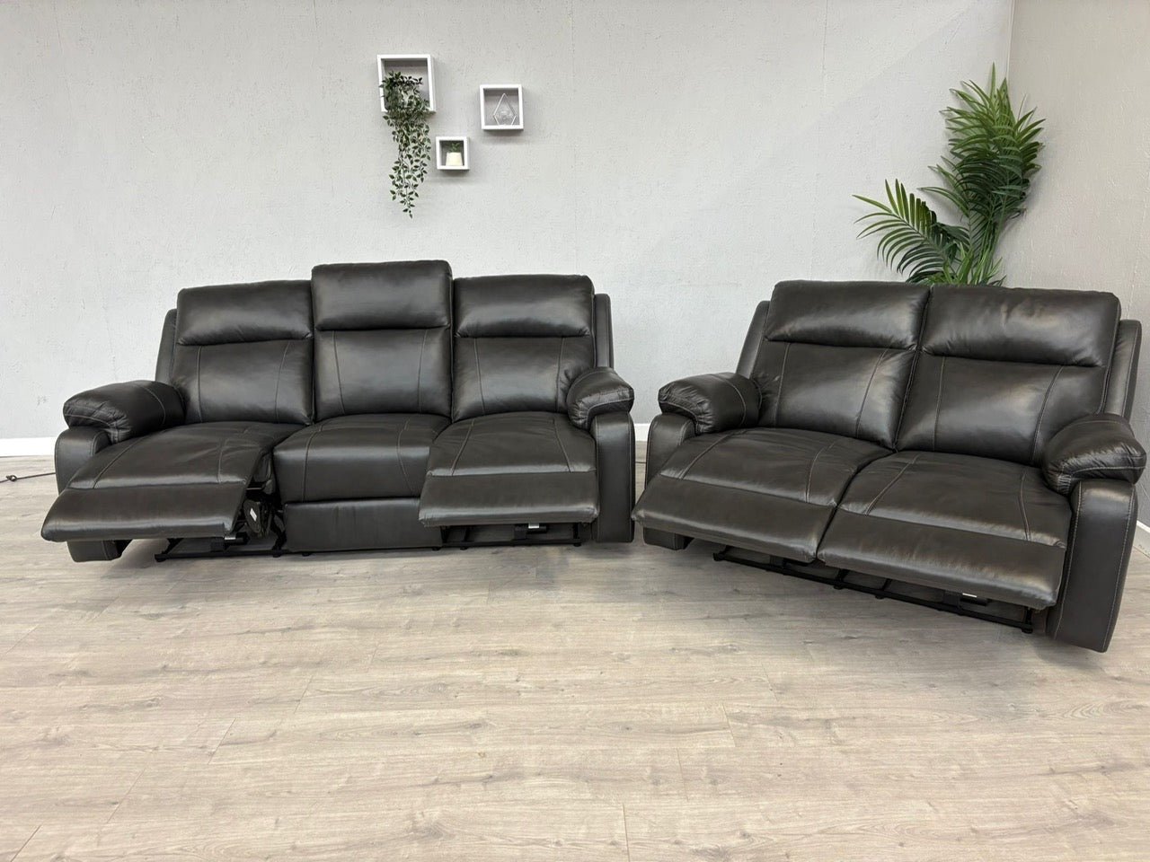 DFS Leather 3 Seater + 2 Seater Power Recliner Sofa Set - RRP £2598