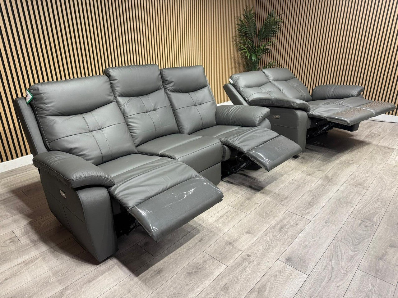 SOPHIA Leather 3+2 Seater Sofa Set Power Recliners RRP £3798
