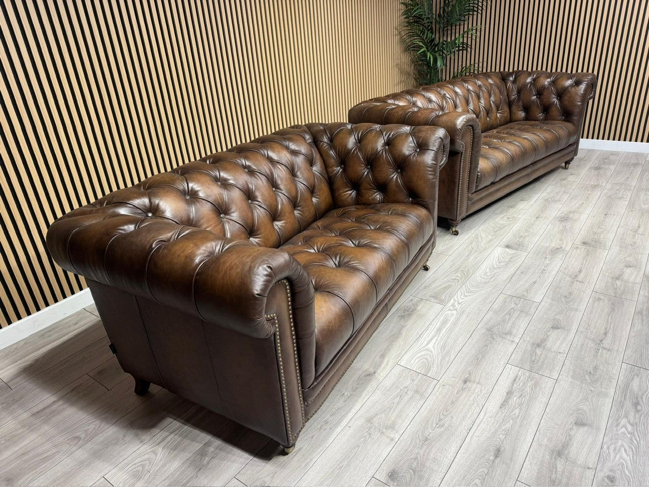 FV, At The Helm WALTER 3 Seater + 2 Seater Leather Chesterfield Sofa Set